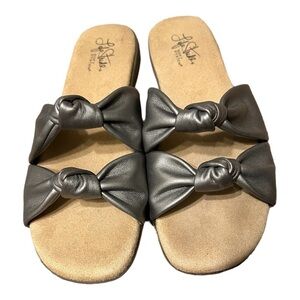 LifeStride Women's Eden Sandal, Pewter, 8W US